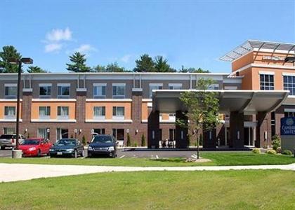 Cambria Suites Traverse City