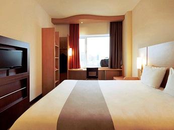 Ibis Esch Belval