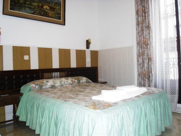 Hostal Esparteros