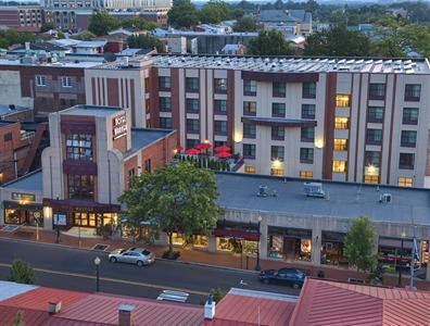 Warner Hotel West Chester