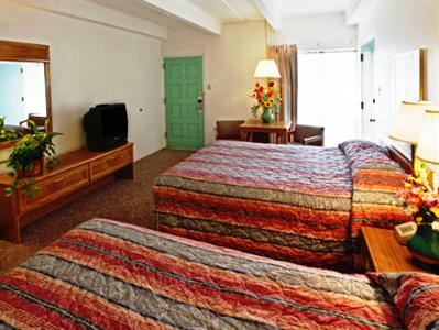 Americas Best Value Lamplighter Inn of Santa Fe