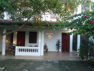 Flower Garden Guest House