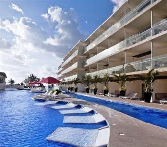 El Dorado Seaside Suites Puerto Aventuras
