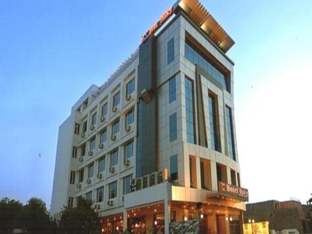Niky International Hotel