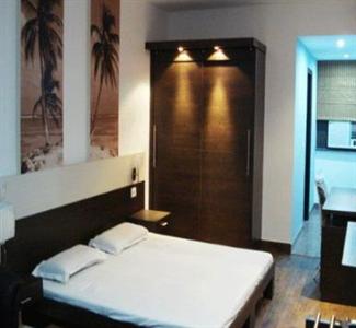 Hotel West View