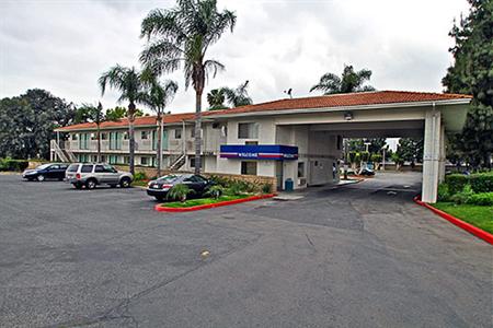 Motel 6 Los Angeles Chino