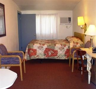 Hacienda Motel Alturas