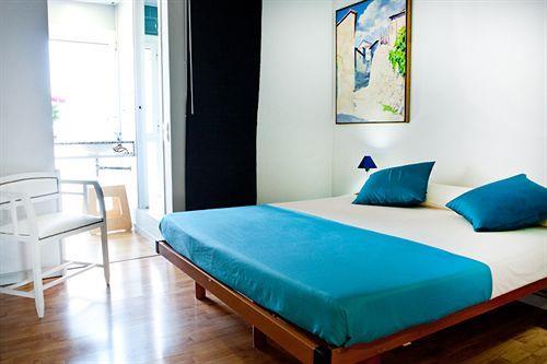 La Pedrera Apartment