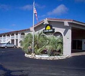 Days Inn Lytle
