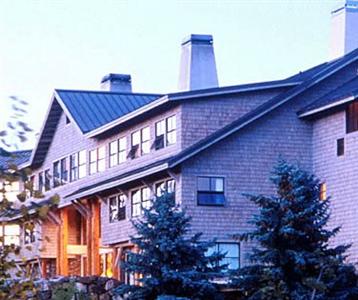 Sun Mountain Lodge