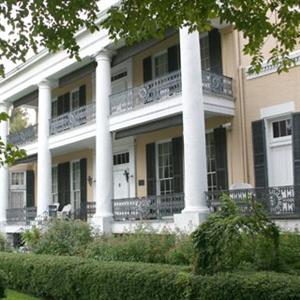 Cedar Grove Mansion Inn & Restaurant