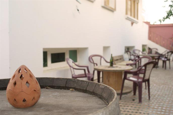 MIA Hostels Assilah