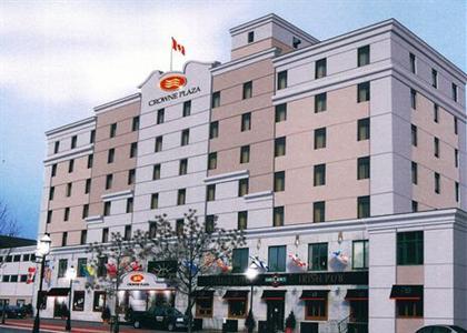 Crowne Plaza Lord Beaverbrook Hotel