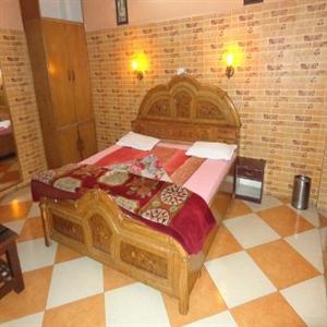 Hotel jewels Roorkee