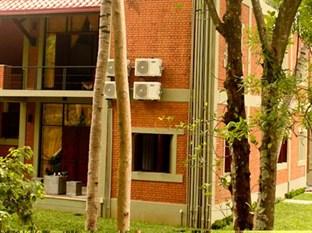 Arika Villa