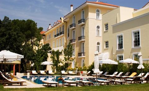 Pentelikon Hotel