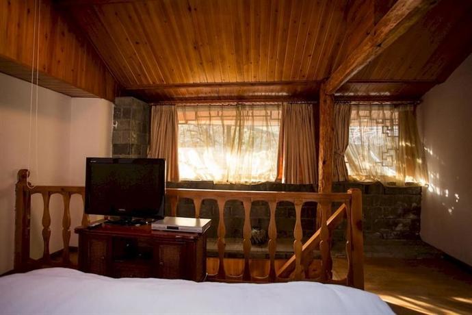 Lianxianju Hotel