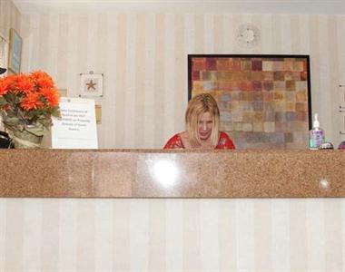 Bay Inn and Suites