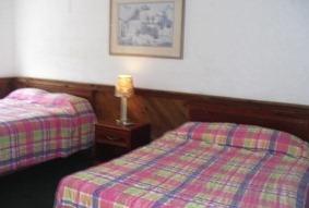 Breezeway Inn