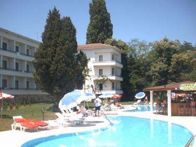 Chaika Hotel St Konstantin