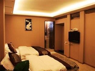 Lijiang Road Station Inn