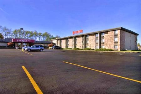 Americas Best Value Voyageur Inn