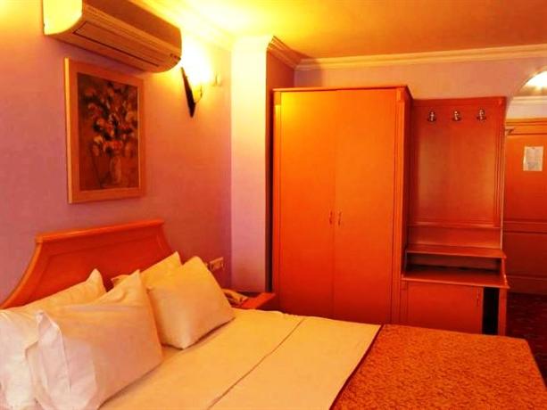 Berr Hotel