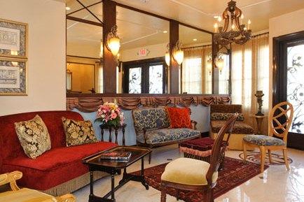 The Inn at Del Monte Beach