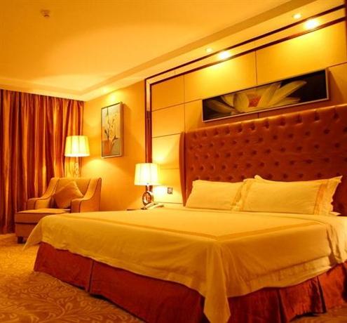 Century Royal Palace Hotel