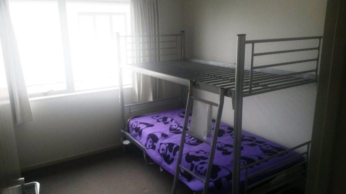 Homestay in Takanini near Te Mahia Train Station