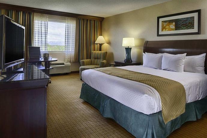 Doubletree Hotel Denver