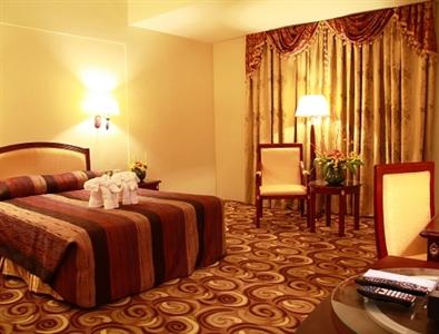 Sarrosa International Hotel and Residential Suites