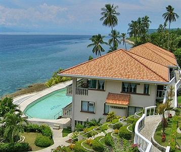 Bongavilla Beach Resort & Spa