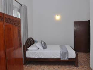 Kurumba Hills