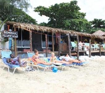 Boomerang Lodge