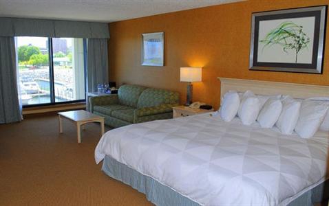 Radisson Hotel Racine Harbourwalk