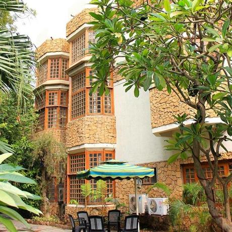 WelcomHeritage Mani Mansion