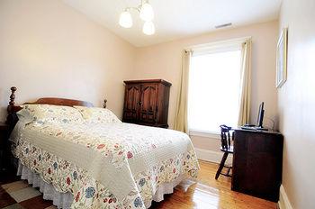Glory Guest Suites