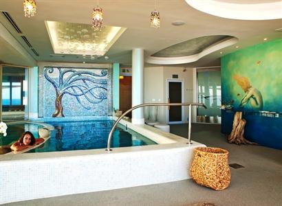 Views Boutique Hotel & Spa