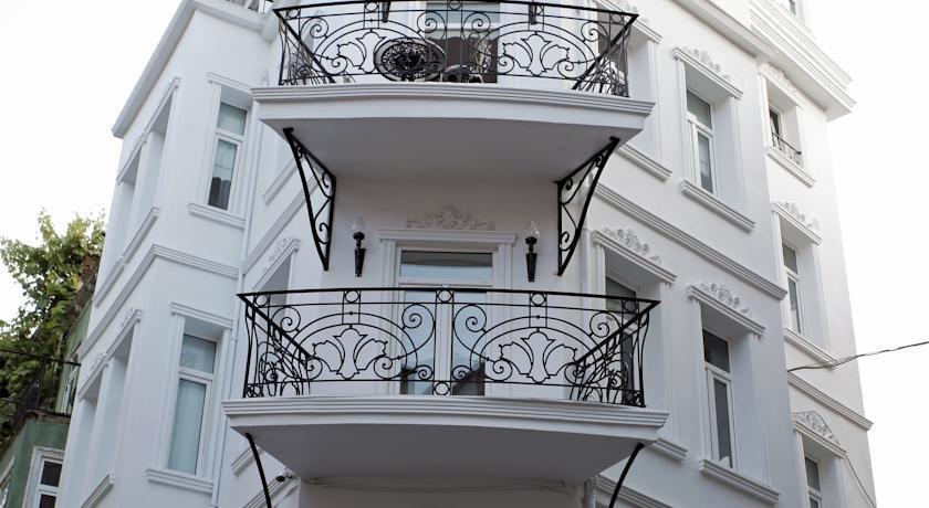 The White Swan Suites Beyoglu