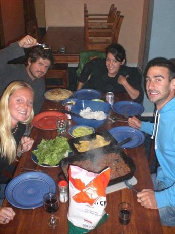The Flaming Kiwi Backpackers
