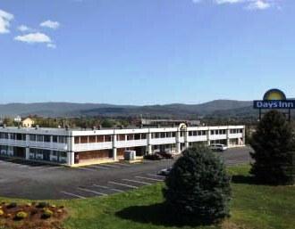 Days Inn Waynesboro