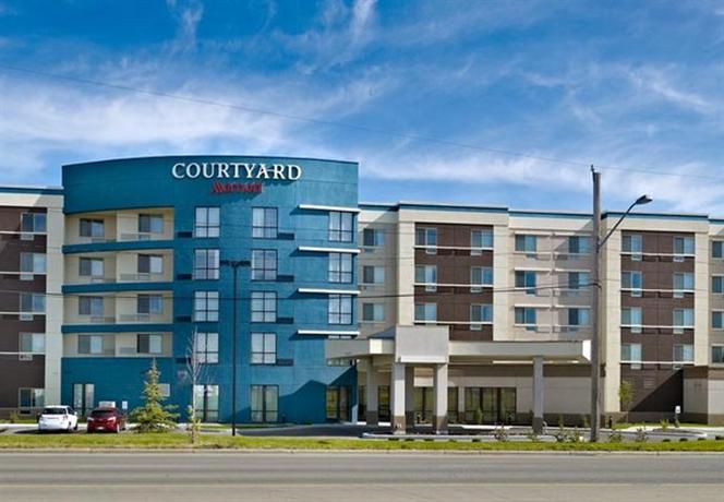 Courtyard Edmonton West