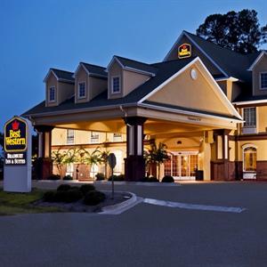 BEST WESTERN PLUS Bradbury Inn & Suites
