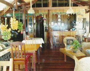 Elsa's Cottage & Restaurant