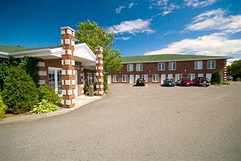 Chez Marineau - Hotel des 10