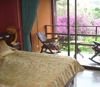 El Cafetal Inn
