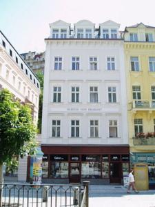 Kamil Apartments
