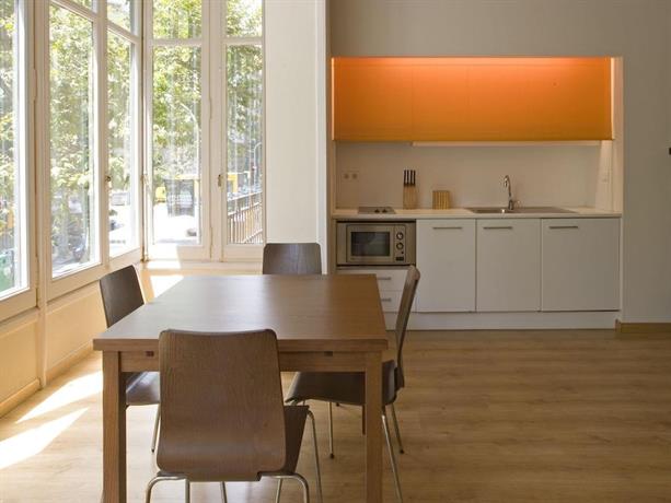 Chic & Basic Bruc Apartments Barcelona