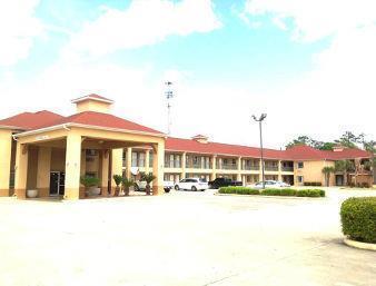 Super 8 Lake Charles Northeast